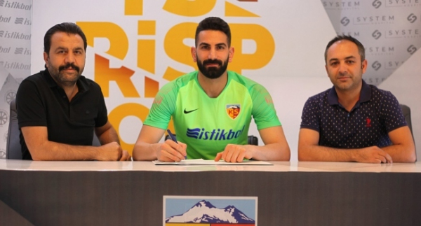 İsmail Çipe resmen Kayserispor'da