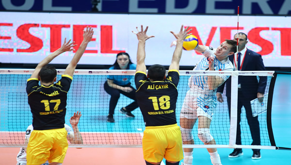 Halkbank rahat kazandı: 3-0 