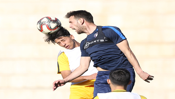 Osmanlıspor, U19 takımıyla maç yaptı 