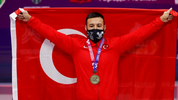 Daniyar İsmailov Avrupa şampiyonu