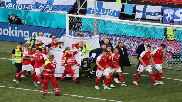 Euro 2020’de korkutan anlar, Eriksen’in kalbi durdu