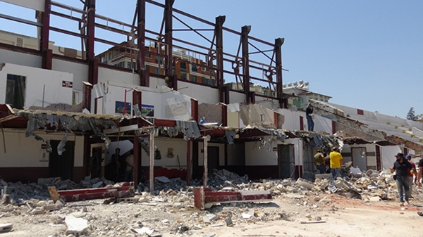 71 yıllık Antakya Atatürk Stadı yıkılıyor