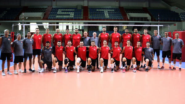 A Milli Erkek Voleybol Takımımız, İstanbul’da Kampa Girdi