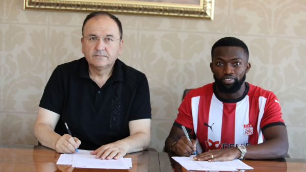 Sivasspor, Azubuike'yi kiraladı