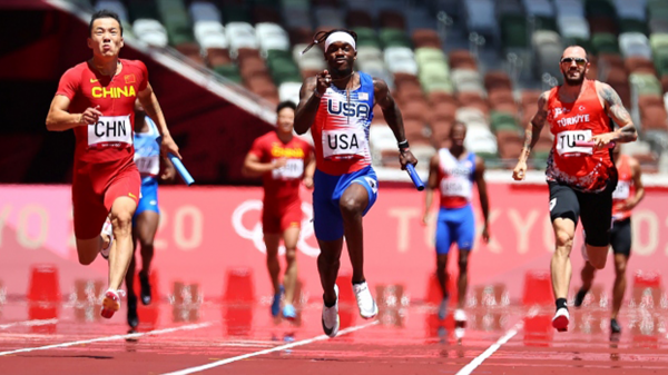 4x100'de Türk Milli Takımı diskalifiye edildi