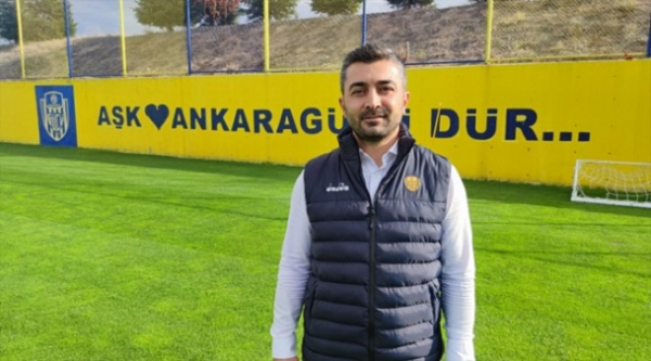 Gökalp Üstün: "Tribüne baktığınızda gurur duyulacak bir tablo yok"