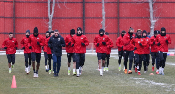 Gençlerbirliği, Ankaragücü'nün peşinden!