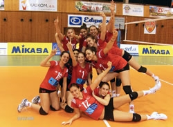 Genç voleybolcuların büyük başarısı