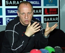 G.Birliği yönetimi "Bakkal" dedi.