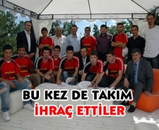 Bu kez de takım ihraç ettiler