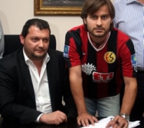 Eskişehirspor Murat Önür'ü bitirdi