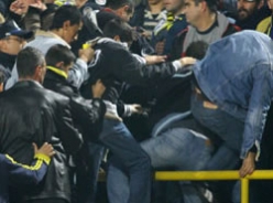 Fenerliler olay çıkardı...