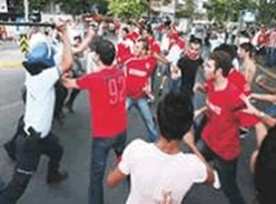 Antalyaspor'lu taraftarlar serbest...