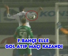F.Bahçe elle gol atıp galip geldi