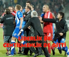 Liderliği de centilmenliği de kaybettiler