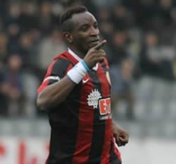 Youla Eskişehirspor'da kaldı