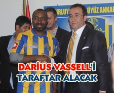 Darius Vassell'i taraftar alacak