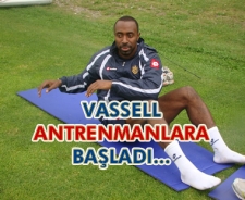 Vassell antrenmalara başladı...