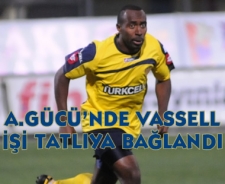 Vassell sorunu çözüldü