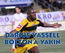 Darius Vassell Bolton'a yakın