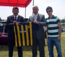Üni güçlüler heryerde