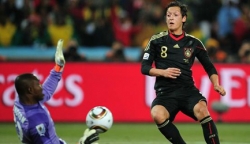 Mesut Özil Real Madrid'te...