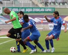 Konyaspor Karabükspor'a da puan kaptırdı: 2-2