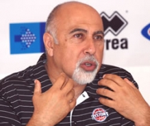 Faruk Akagün üzgün