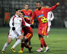 Kayserispor tekliyor: 2-0