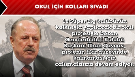 Okul için kolları sıvadı