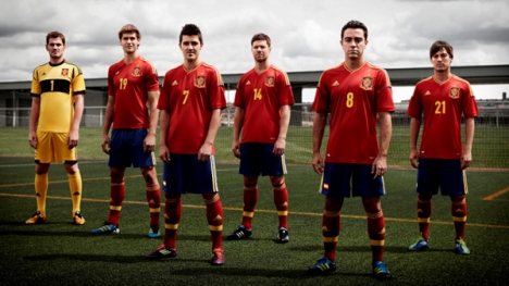 EURO2012 formaları tanıtıldı...