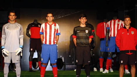 Atletico'nun 2012-2013 formaları tanıtıldı...