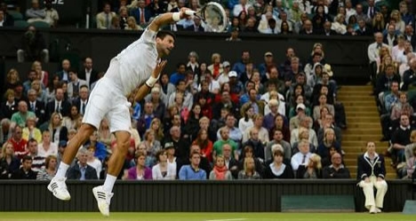 Djokovic yarı finalde...