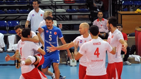 Halkbank rahat kazandı..
