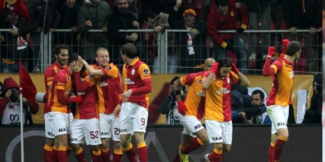 İstanbul derbisinin galibi Galatasaray