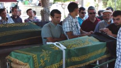Ankara'da Yamaç Paraşütü kazası..