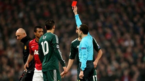 UEFA, Çakır için ne dedi?