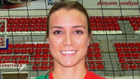 Gizem Giraygil, Lokomtiv Bakü'de..