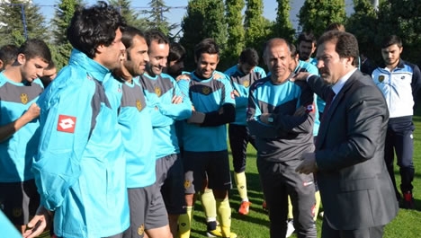 Yiğiner: ‘Yüreğinizi ortaya koyacaksınız’