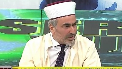 Cübbeli Adnan Aybaba Türk Futboluna Dua Etti