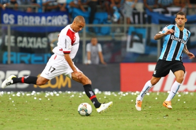 Trezeguet de Hindistan'da oynayacak!