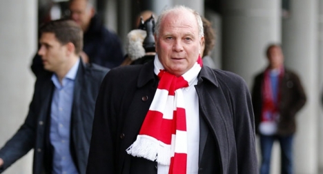 Hoeness, cezaevinde çalışıyor!