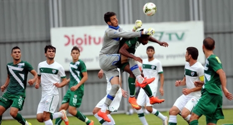 Bursaspor zorlandı!