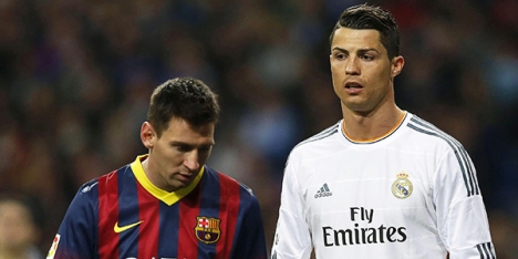 Ronaldo'dan Messi'ye salvolar...
