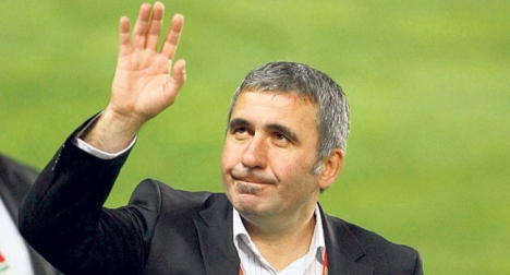 Hagi'den radikal karar!