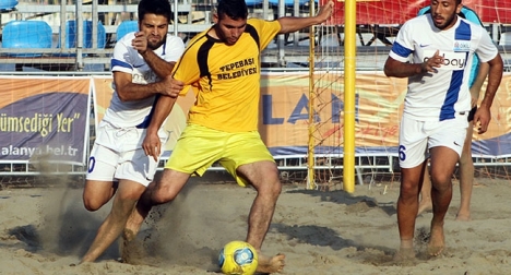 Plaj Futbol Ligi'nde final heyecanı