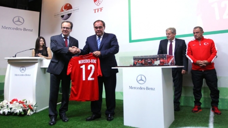 TFF, Mercedes-Benz Türk ile uzattı