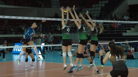 Vakıfbank galibiyetle başladı!