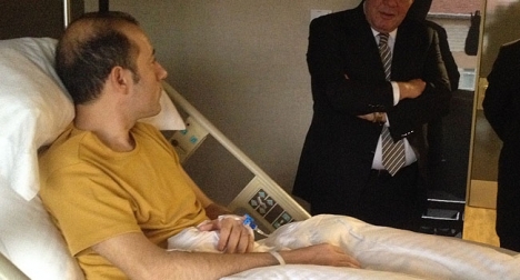 Bakan'dan Cüneyt Çakır'a "geçmiş olsun" telefonu!