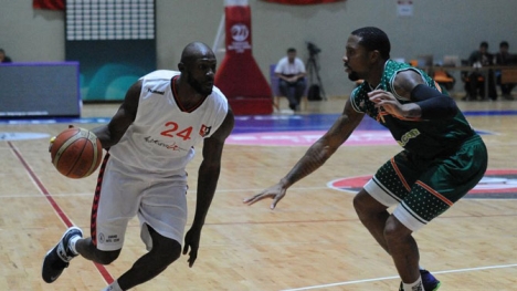 Uşak'tan Banvit'e darbe!